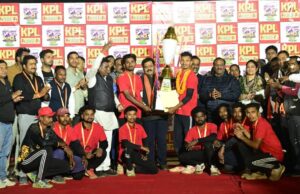 कवर्धा प्रीमियर लीग से जिले में खेल संस्कृति को मिला नया आयाम, युवाओं को मिला प्रतिभा निखारने का सशक्त मंच-उपमुख्यमंत्री श्री विजय शर्मा