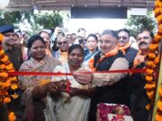 राम-नाम की धुन पर 850 भक्त रामलला के दर्शन के लिए अयोध्या रवाना पर्यटन एवं संस्कृति मंत्री श्री राजेश अग्रवाल ने दिखाई हरी झंडी