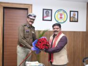 रायपुर के नवनियुक्त प्रथम पुलिस कमिश्नर श्री संजीव शुक्ला ने उपमुख्यमंत्री श्री विजय शर्मा से की सौजन्य भेंट