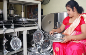 चारदीवारी से नेतृत्व तक-गृहिणी से ‘लखपति दीदी’ बनी सीमा बंजारे