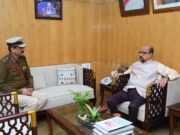 राज्यपाल श्री डेका से नवनियुक्त पुलिस कमिश्नर श्री शुक्ला ने की सौजन्य भेंट