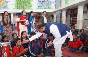 दिव्यांग बच्चों के बीच पहुंचे मुख्यमंत्री श्री साय
