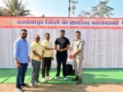 शौर्य, सम्मान और रोमांच का संगम | दन्तेवाड़ा में शौर्य स्मृति क्रिकेट लीग के छठवें दिन तीन मुकाबलों में दिखा जबरदस्त जोश |
