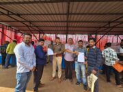 किरंदुल में रिकॉर्डतोड़ पहल…..पुलिस–परिवहन विभाग के शिविर में 500 से अधिक युवाओं ने बनवाया लर्निंग लाइसेंस |