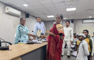 जनदर्शन में मिली त्वरित राहत: लगनी बाई को मिला राशन कार्ड