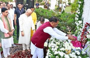 मुख्यमंत्री श्री विष्णुदेव साय ने श्रीमती कुसुम सिन्हा को दी श्रद्धांजलि