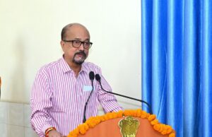 सेवा और समर्पण भाव के कारण भारतीय डॉक्टरों को देश के बाहर भी मिलता है सम्मान – श्री डेका