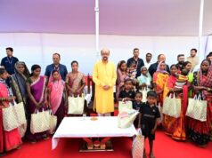 राज्यपाल श्री रमेन डेका ने बैगा-बिरहोर आदिवासियों की संस्कृति को सहेजने की दी सीख