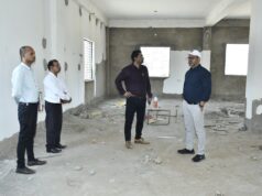 कलेक्टर ने पीएम श्री एवं स्वामी आत्मानंद स्कूलों का किया निरीक्षण, निर्माणाधीन भवनों की धीमी प्रगति पर जताई नाराजगी