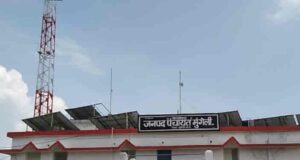 जनपद पंचायत मुंगेली 3 वर्षो से शासकीय संपत्ति स्वचलित शौचालय को खेत में छोड सोएं है गहरे नींद में