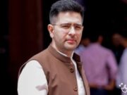 ‘अनफॉलो’ ही नया प्रोटेस्ट! राघव चड्ढा के खिलाफ Gen Z का डिजिटल विद्रोह, क्या है असली वजह