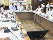 अधिकारी-कर्मचारी अनुशासित और संकल्पित होकर विकसित छत्तीसगढ़ के लिए करें काम: प्रभारी सचिव श्री बोरा