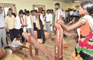 केंद्रीय गृह मंत्री के प्रस्तावित बस्तर प्रवास की तैयारियों का उप मुख्यमंत्री श्री विजय शर्मा ने लिया जायज़ा