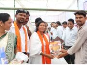 ’समाधान शिविर कुटरु में उमड़ा जनसैलाब- तपती धूप में भी दिखा शासकीय योजनाओं के प्रति ग्रामीणों का भारी उत्साह’