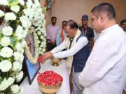 मुख्यमंत्री श्री विष्णुदेव साय ने स्वर्गीय दिनेश सेन को दी श्रद्धांजलि : शोक संतप्त परिवार से की मुलाकात