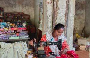 सिलाई कौशल ने बदली किशोरी लकड़ा की तकदीर, बनीं आत्मनिर्भरता की नई मिसाल