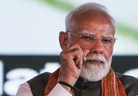 देश की पाठशाला: विपक्ष मना रहा छुट्टी और इधर पीएम मोदी कैबिनेट फेरबदल से करने जा रहे बड़ा गेम