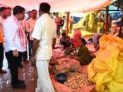 मर्दापाल के साप्ताहिक बाजार में अचानक पहुंचे उप मुख्यमंत्री श्री विजय शर्मा