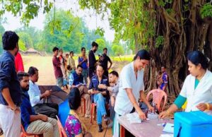 दूरस्थ वनांचल के ग्राम डोडीतुमनार में गूंजी बेहतर स्वास्थ्य सेवाओं की मिसाल