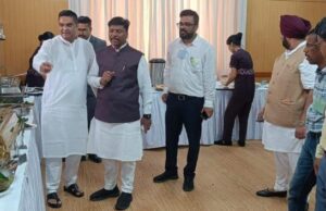 अबूझमाड़ का स्वाद पहुँचा विधानसभा- अरक चावल की महक से