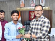 कुलदीप पुरले ने बढ़ाया मुंगेली जिले का मान, गौ विज्ञान परीक्षा में प्रदेश में द्वितीय स्थान