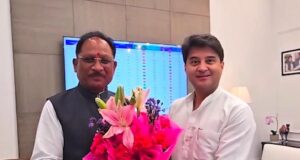छत्तीसगढ़ के दूरस्थ क्षेत्रों को मिलेगी मजबूत डिजिटल पहचान, 2,305 नए मोबाइल टावरों के लिए मुख्यमंत्री श्री विष्णु देव साय ने केंद्र से मांगी मंजूरी