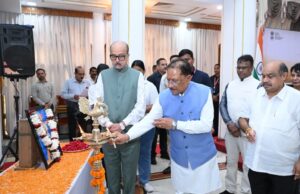 राज्यपाल श्री रमेन डेका और मुख्यमंत्री श्री विष्णु देव साय की उपस्थिति में लोक भवन से ‘नशा मुक्त युवा विकसित भारत संकल्प अभियान’ का शुभारंभ