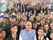 शिक्षा से विकसित छत्तीसगढ़ तक: मुख्यमंत्री श्री साय ने नीट क्वालीफाई विद्यार्थियों के साथ साझा किया भविष्य का रोडमैप
