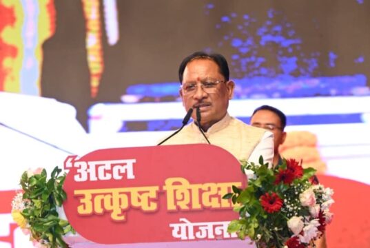 श्रमिक परिवारों के बच्चों को मिल रही उत्कृष्ट शिक्षा, उनके सपनों को पंख देना हमारी प्राथमिकता : मुख्यमंत्री श्री विष्णु देव साय