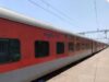 ट्रेन में सिर्फ टिकट होना काफी नहीं, पास व कोटे वाले जरूर रखें ये कागज, वरना TTE वसूलेगा जुर्माना