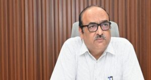 सीएम हेल्पलाइन में दर्ज शिकायतों का गंभीरता से निराकरण करें- मुख्य सचिव श्री विकासशील