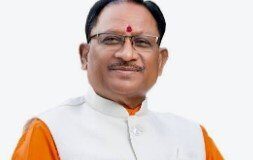 मुख्यमंत्री श्री विष्णुदेव साय ने विधायक श्रीमती रायमुनी भगत का जाना कुशलक्षेम : शीघ्र स्वास्थ्य लाभ की कामना की
