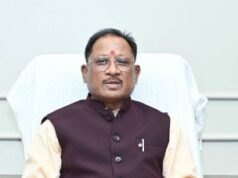 मुख्यमंत्री श्री विष्णु देव साय की संवेदनशील पहल से स्वर्गीय मनसुखनी बाई के परिवार को मिले 4 लाख रुपये